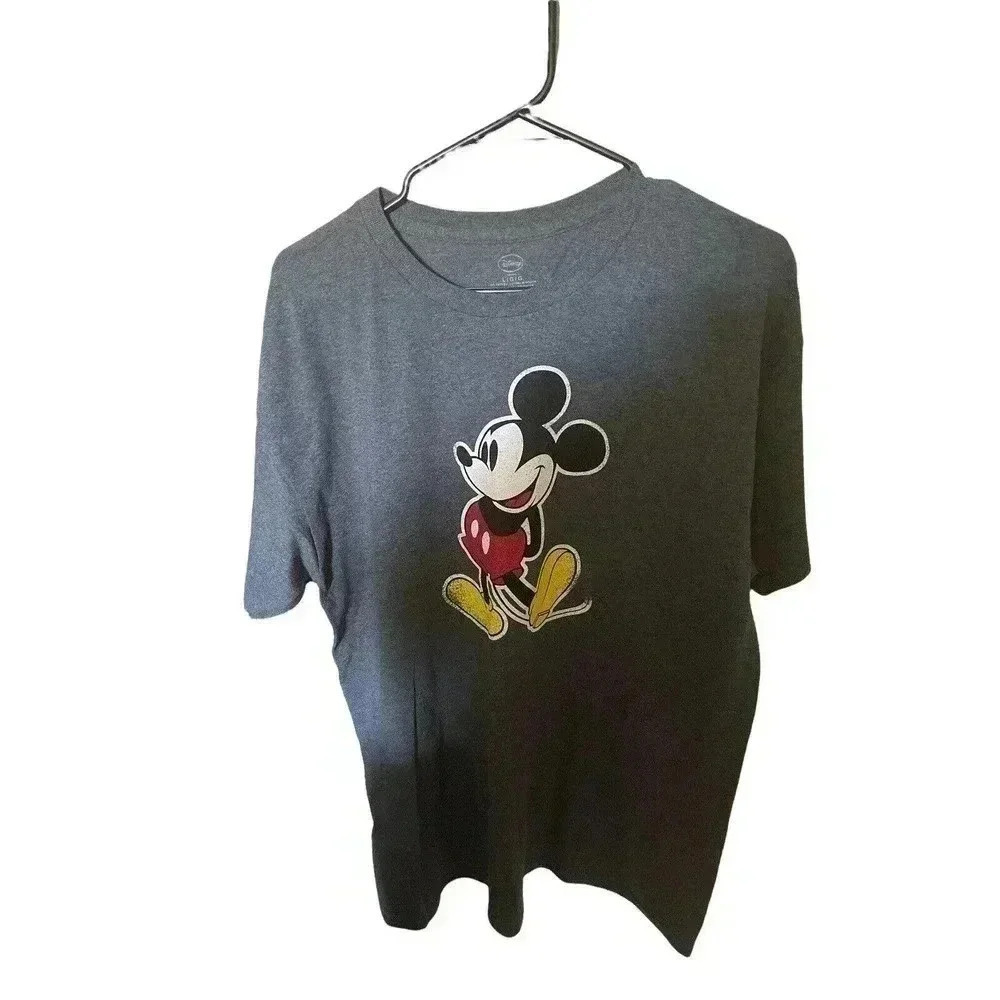 DISNEY MICKEY MOUSE GRAPHIC TEE SIZE LARGE